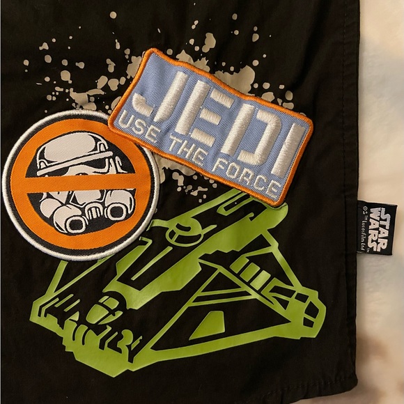 CLEARANCE.DisneyStore Star Wars BoysSize 7/8 ShortsleeveJediPatchButtonDownShirt - Picture 5 of 10